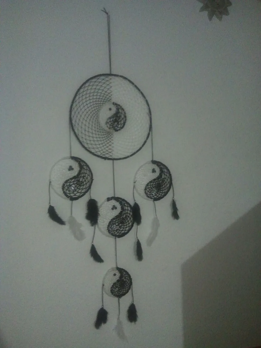 Pendientes y bisutería artesanal hechos a mano con mucho mimo